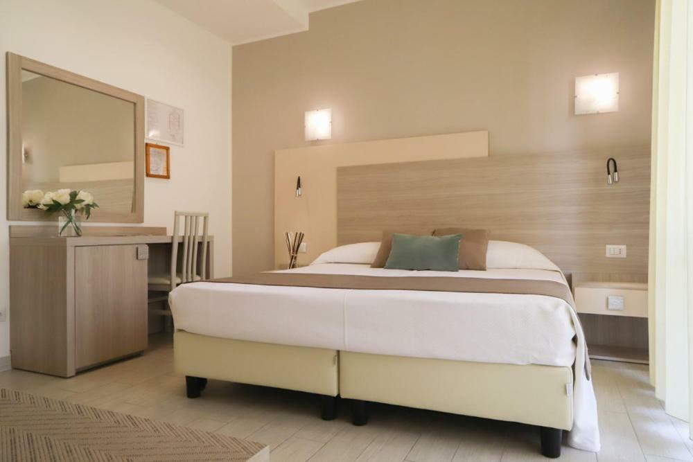 Hotel Residence La Palma Finale Ligure Luaran gambar